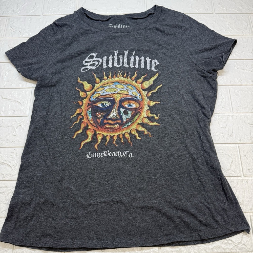 Sublime Shirt Womens XL Gray Sun Long Beach CA Graphic Tee Rock Band Music